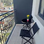 Golden Apartman 61